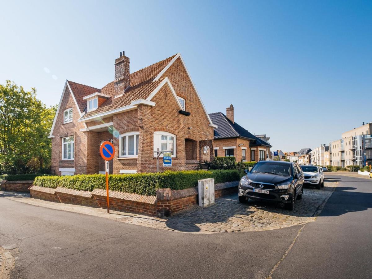 Marsouins Spacious Villa In The Heart Of Koksijde Dış mekan fotoğraf